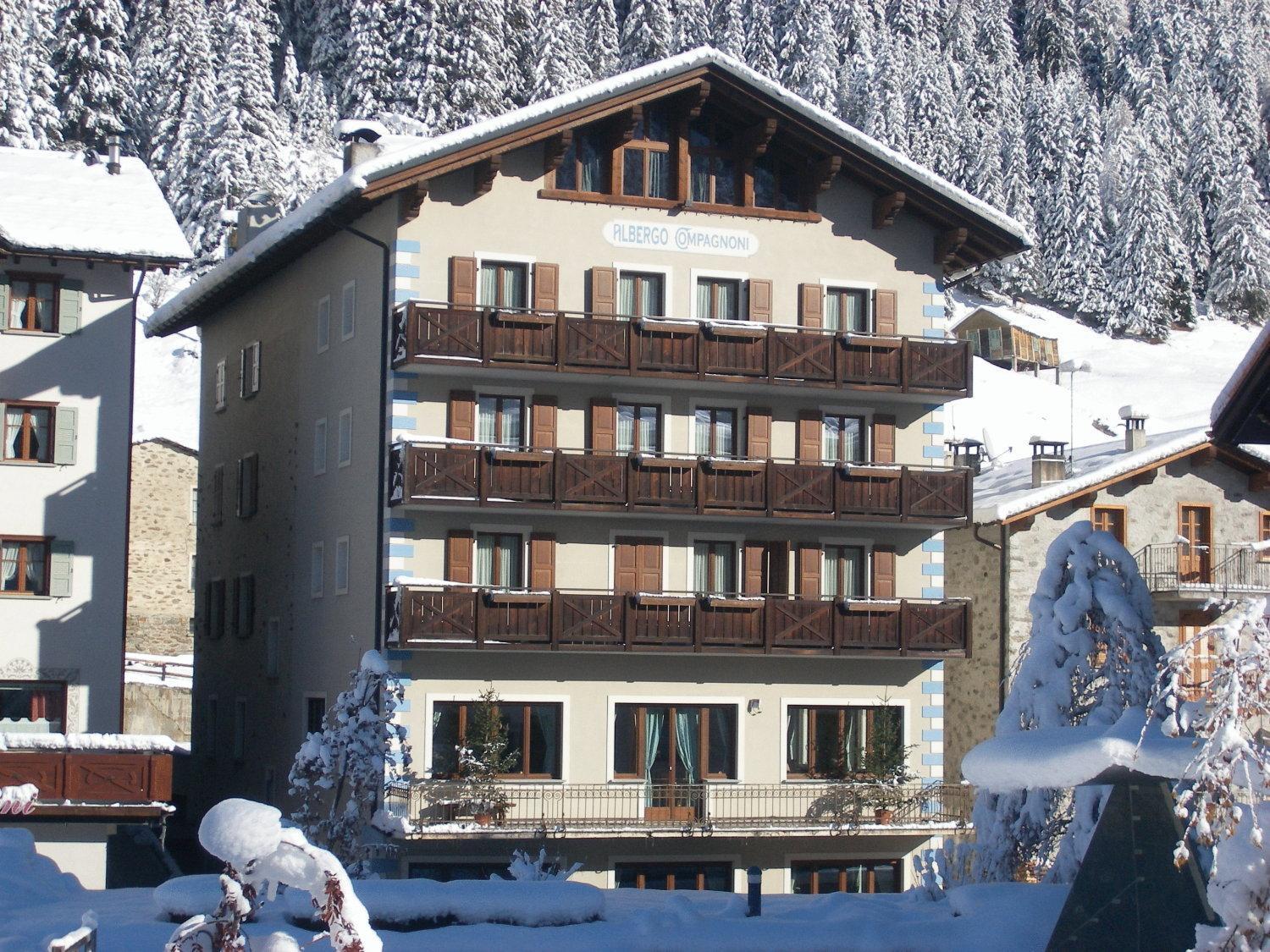 Hotel Compagnoni Santa Caterina Valfurva Exterior foto