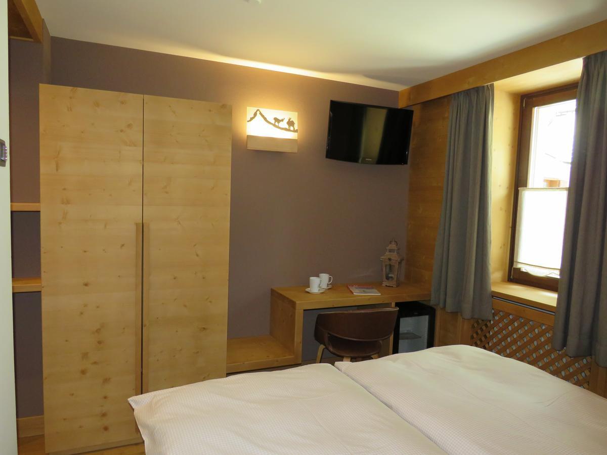 Hotel Compagnoni Santa Caterina Valfurva Exterior foto